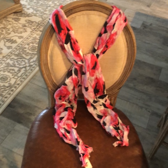 Kate Spade Scarf - Picture 3 of 3